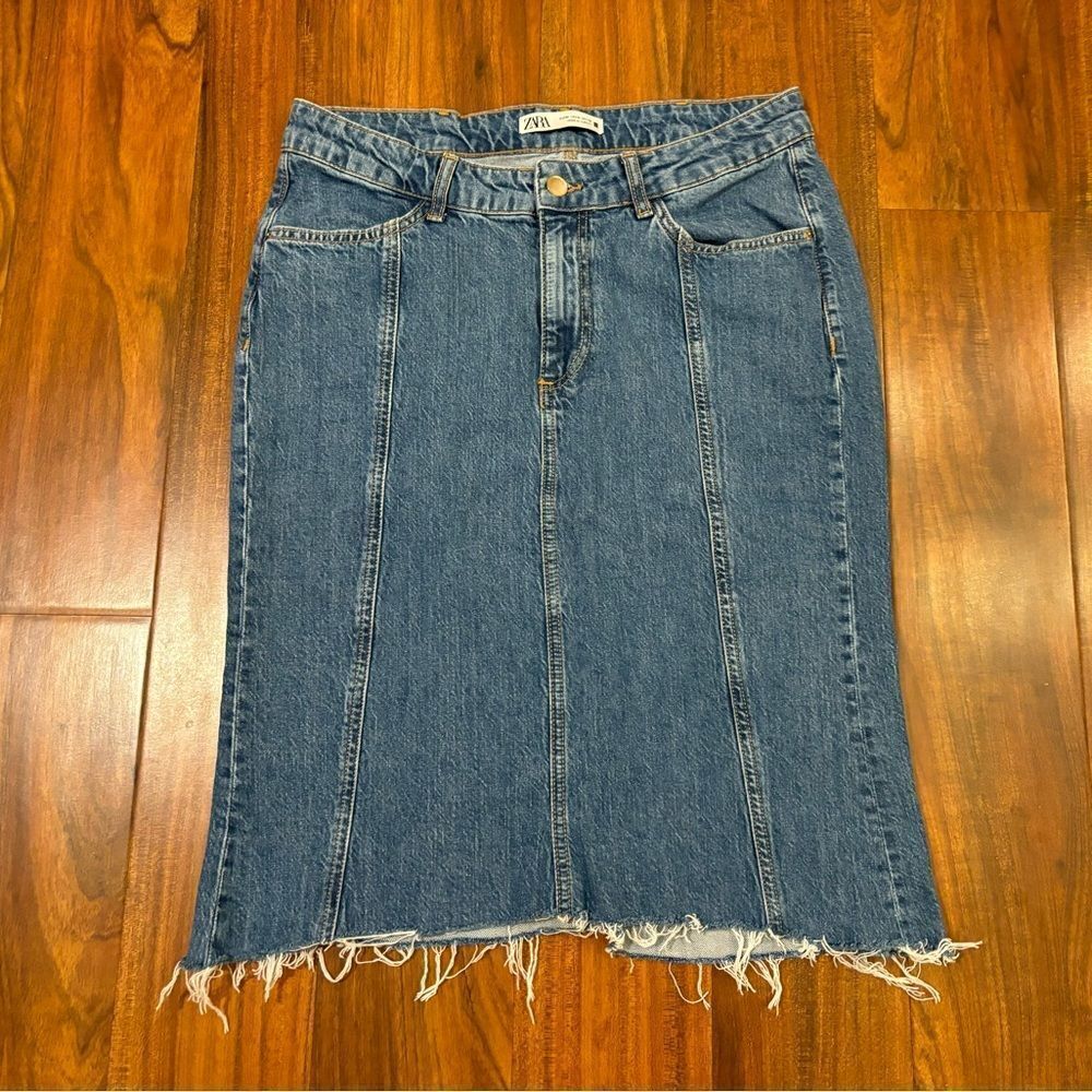 Zara Jean denim midi skirt size medium - Picture 1 of 6